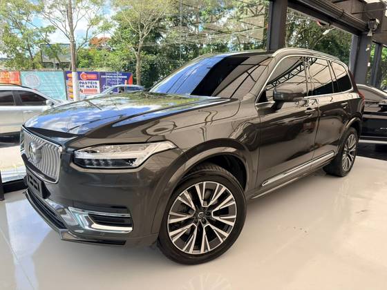VOLVO XC90 2.0 T8 HYBRID MOMENTUM AWD GEARTRONIC
